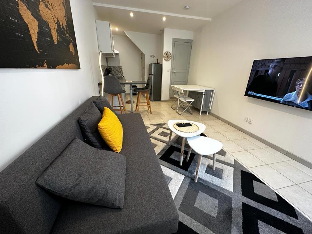 Le Saint Maixent, Maison De Ville, Baby Foot, Wifi Esterno foto