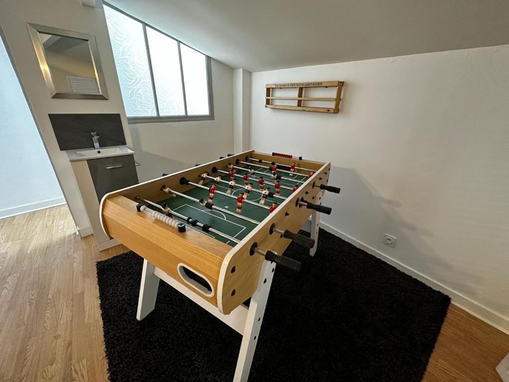 Le Saint Maixent, Maison De Ville, Baby Foot, Wifi Esterno foto